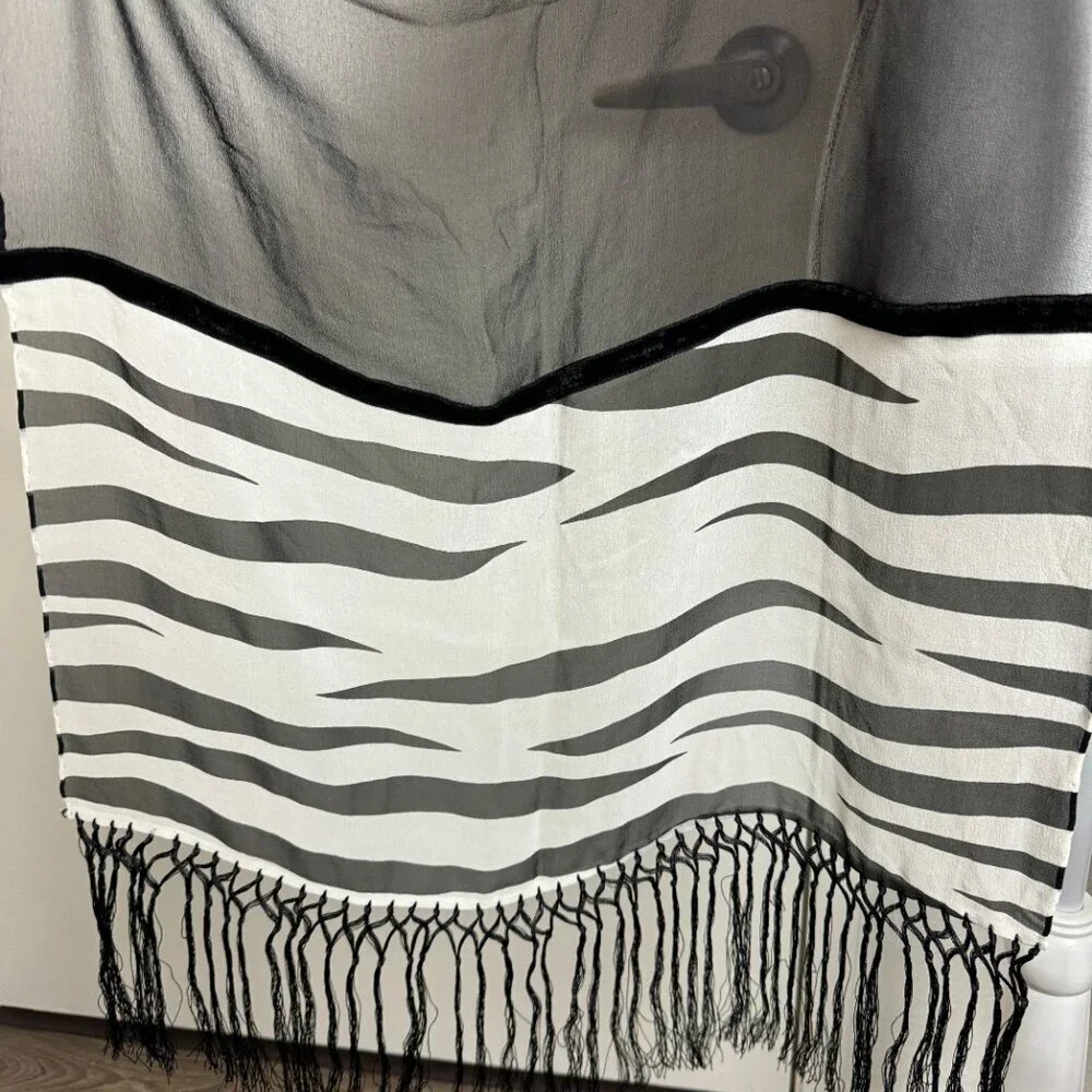 ECHO Evening Party Scarf Silk  Fringe Black & White